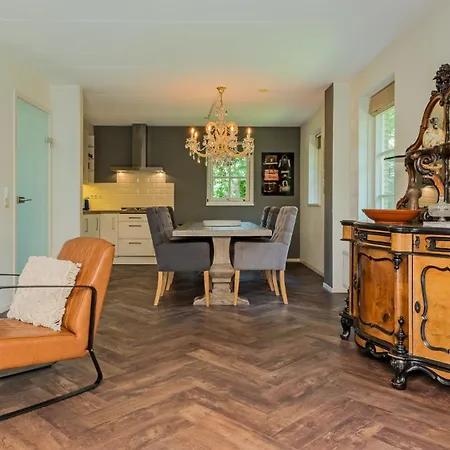 De Ijsvogel Holiday home